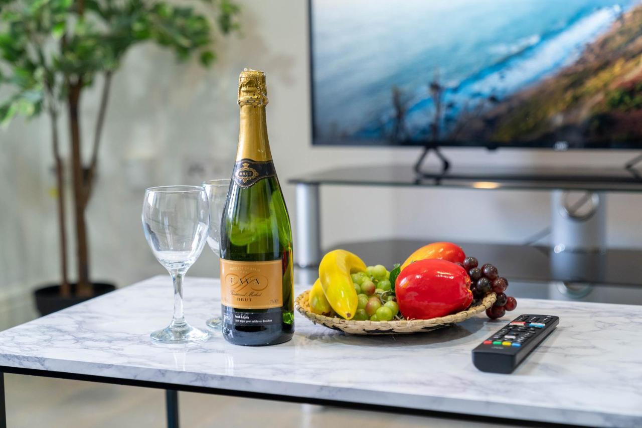 Haus Luxury Apartment - Perry Barr - Parking - Smart Tv - Wifi - Top Rated برمنغهام المظهر الخارجي الصورة